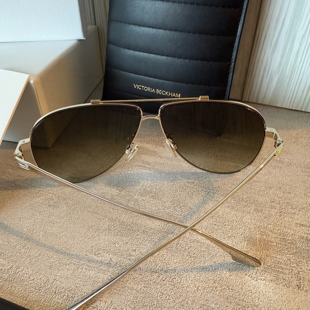 Victoria Beckham Gold Aviator Sunglasses, Box, case and wipe - Picture 4 of 8